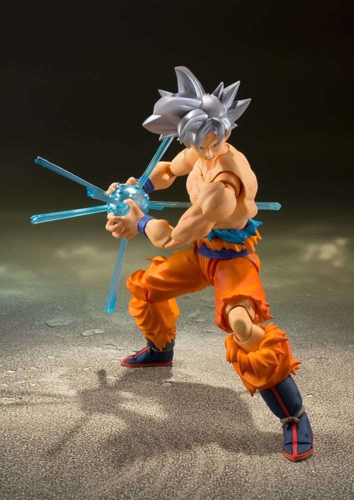 DRAGON BALL SUPER - Figurine Figuarts - Son Goku Ultra Instinct - 14cm 