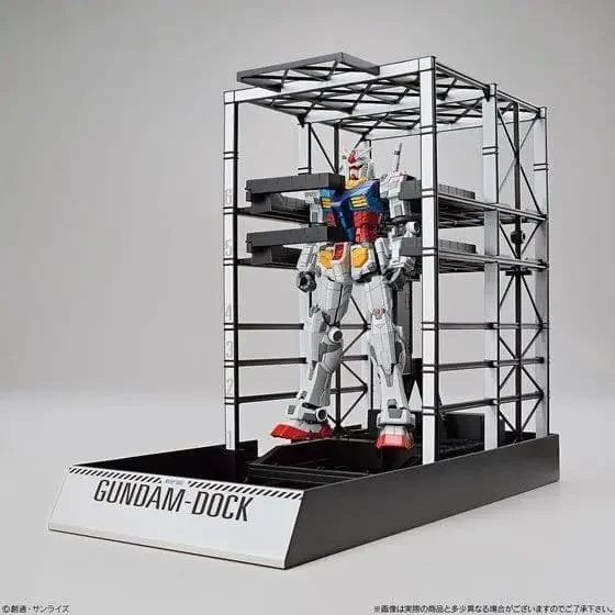 GUNDAM - 1/144 RX-78F00 Gundam & G-Dock - Model Kit