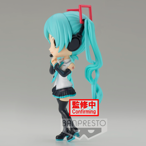 HATSUNE MIKU - V4X ( Vers. B ) - Q Posket 14cm