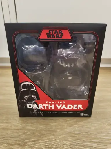 [EGGATTACKDARKVADOR] Figurine Egg Attack Star Wars Dark Vador